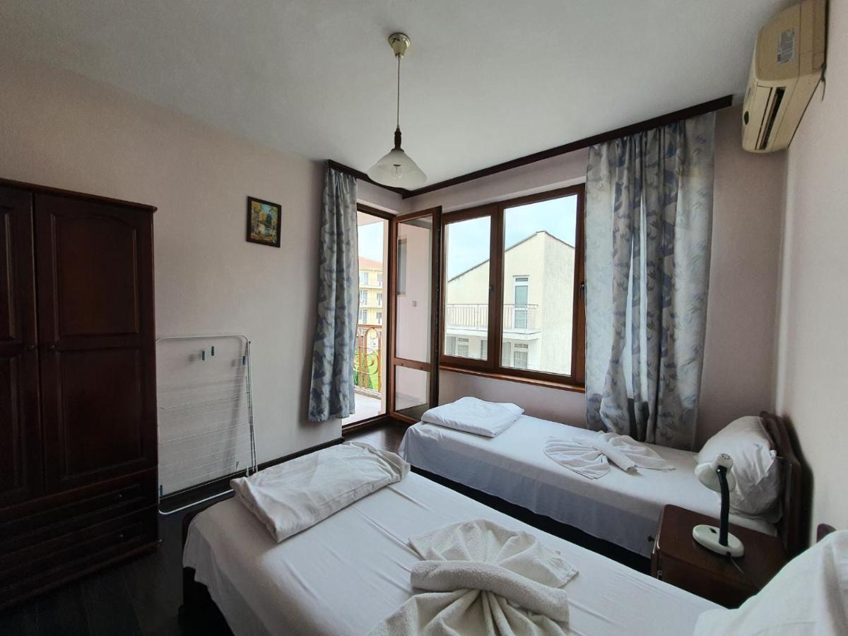 Lazur Hotel 라브다 외부 사진